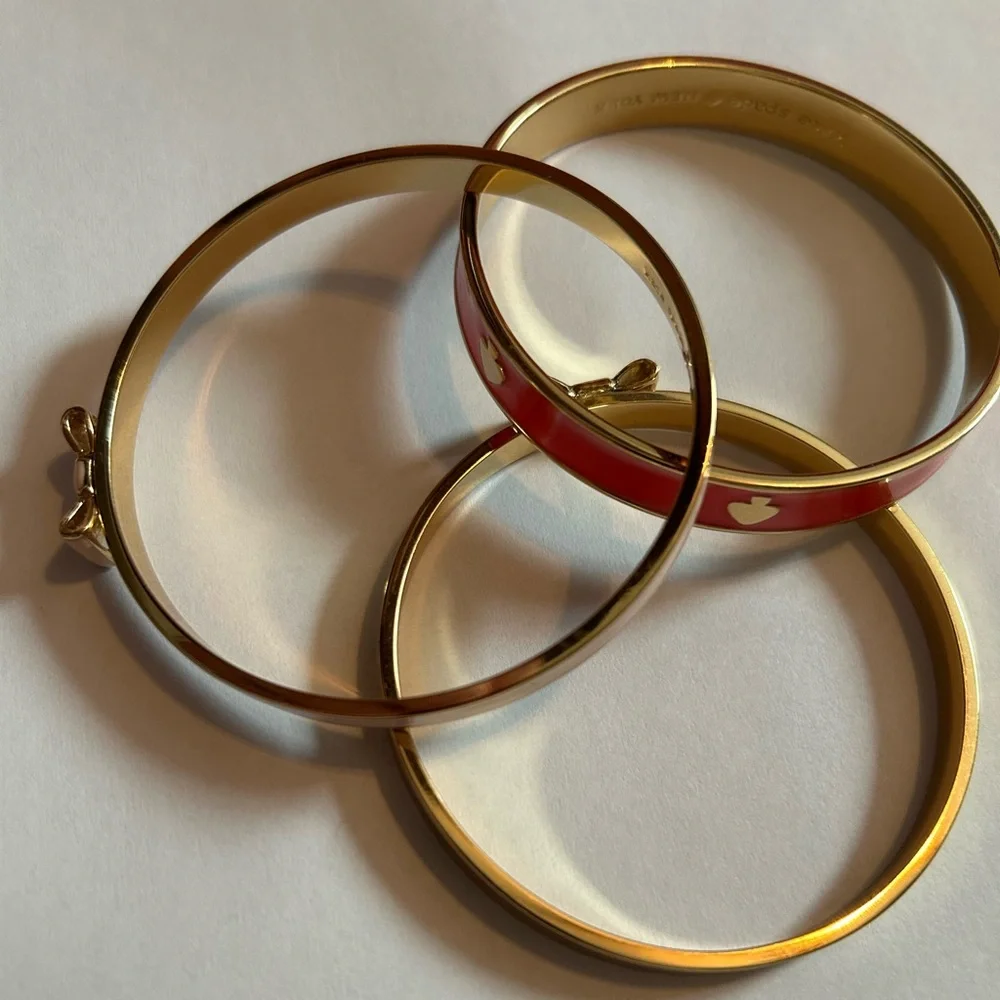 3 vintage Kate Spade New York Gold-Tone Enamel Bangle Bracelet Set - Picture 4 of 9